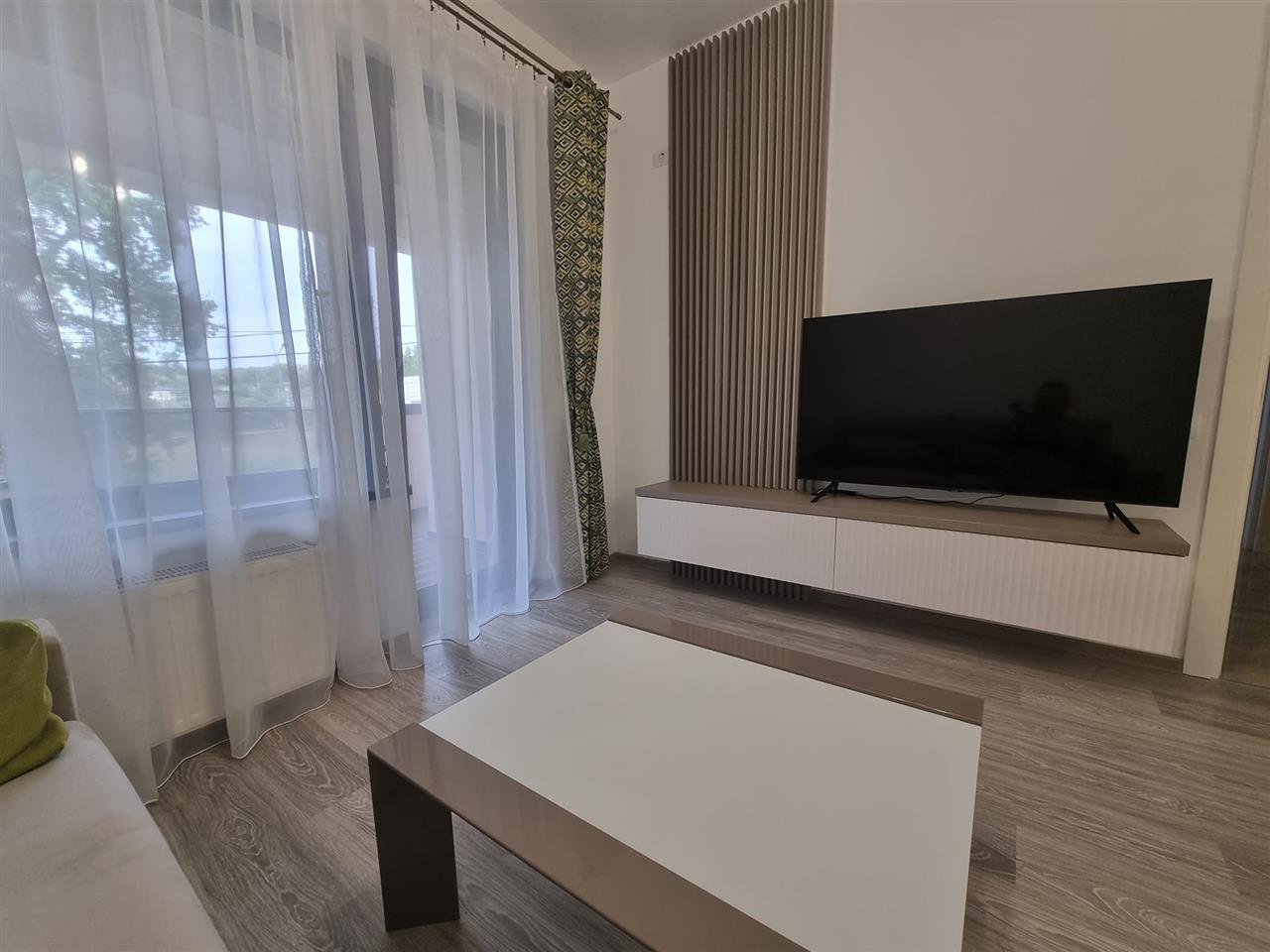 Prima inchiriere, apartament 2 camere decomandat, mobilat si utilat nou